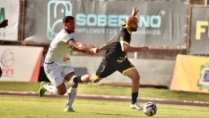 FC Cascavel-PR 1 x 1 Monte Azul - Tudo igual no duelo direto pelo G-4 da Série D