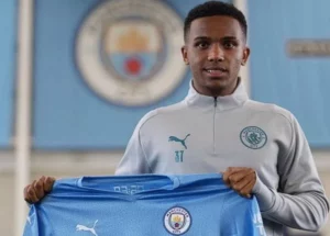 Bahia compra Kayky do Manchester City e acerta contrato até 2029