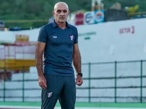 Retrô anuncia retorno de Itamar Schülle