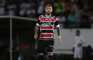 Botafogo-PB chega a cinco contratações com chegada de atacante