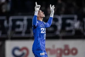 Goleiro fala sobre permanência no Ituano e fala em 