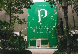 Palmeiras afasta conselheiro vitalício acusado de assédio