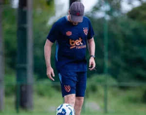 Sport mira reforços e intensifica treinos para fugir do Z-4