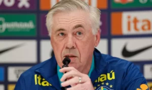 Estêvão recebe elogios de Ancelotti antes de jogo da seleção brasileira