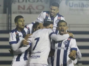 São José-RS 3 x 3 Barra-SC - Jogão de seis gols entre catarinenses da Série D