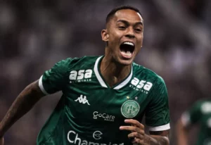 Atlético-MG negocia meia que se destacou no Guarani por R$ 5 milhões