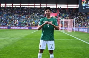 Bolívia 1 x 0 Chile - Bolívia briga por vaga direta na Copa do Mundo