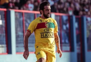 Robinho confirma aposentadoria no Brusque: 