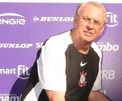 Presidente interino do Corinthians legitima protesto: 'Não foi invasão