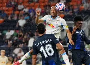 Salzburg leva a melhor sobre o Pachuca