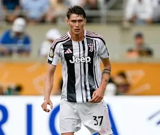 Juventus corta zagueiro no Mundial de Clubes após grave lesão