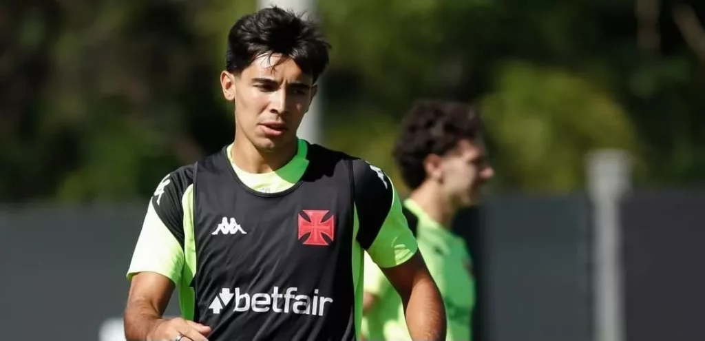 Sforza entra no radar do Racing e pode deixar o Vasco