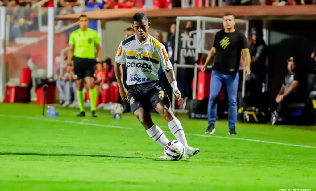 Série B: Novorizontino vence a terceira seguida e Louzer celebra vaga no G4 3 Tecnico do Novorizontino celebra vitoria sobre o Vila Nova 2