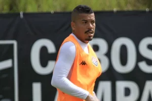 Thiago Carleto é preso em SC por dívida de pensão alimentícia
