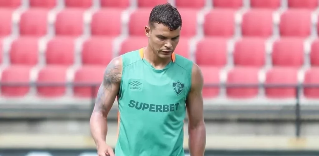 Thiago Silva deve reforçar o Fluminense contra Inter de Milão