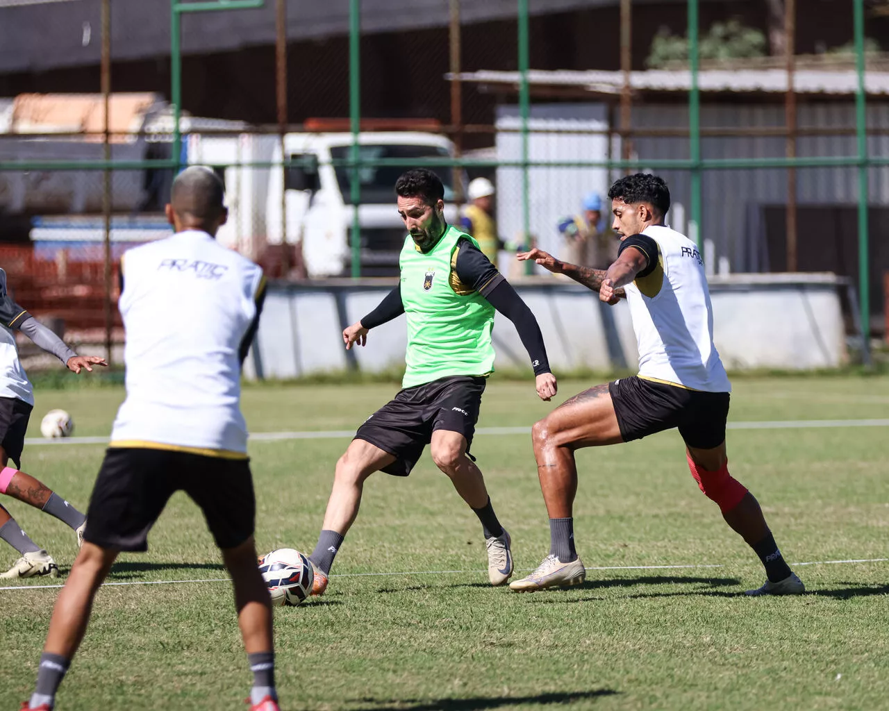 Série B: Reforço do Volta Redonda celebra retorno e garante foco na temporada 2 Volta Redonda se prepara para encarar o Goias 1