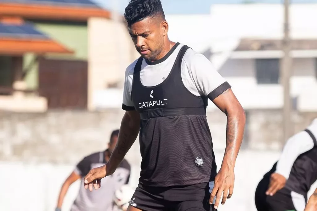 Ídolo do ABC, Wallyson assume erros e aponta problemas 2 Ídolo do ABC, Wallyson assume erros e aponta problemas (Foto: Rennê Carvalho/ABC)