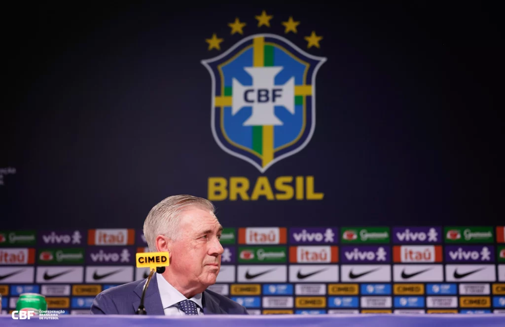 Ancelotti elogia Estêvão e despista sobre escalação do Brasil