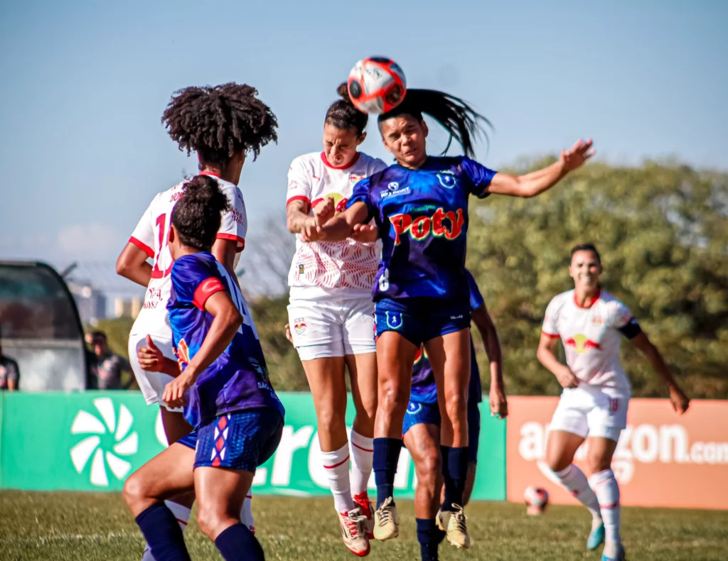 PAULISTA FEMININO: Palmeiras vence Choque-Rei; Red Bull Bragantino e Corinthians goleiam