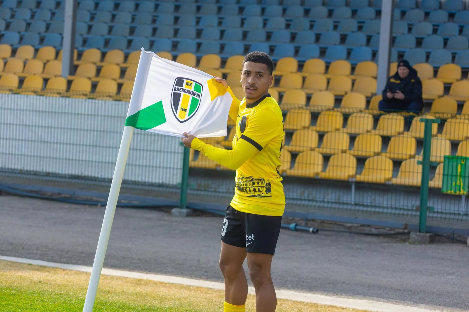 Atacante ex-vasco encerra temporada em alta na Ucrânia 3 WhatsApp Image 2025 06 06 at 13.27.41