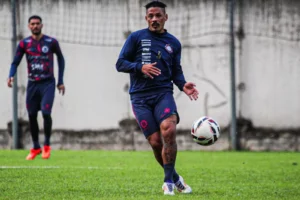 Caxias lidera e Tomas Bastos foca nos 21 pontos para 