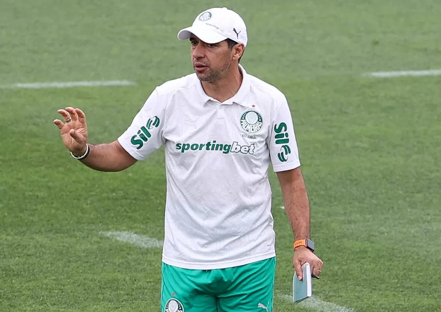 Mundial: Abel se abre com portugueses e espera 'mente leve' do Palmeiras