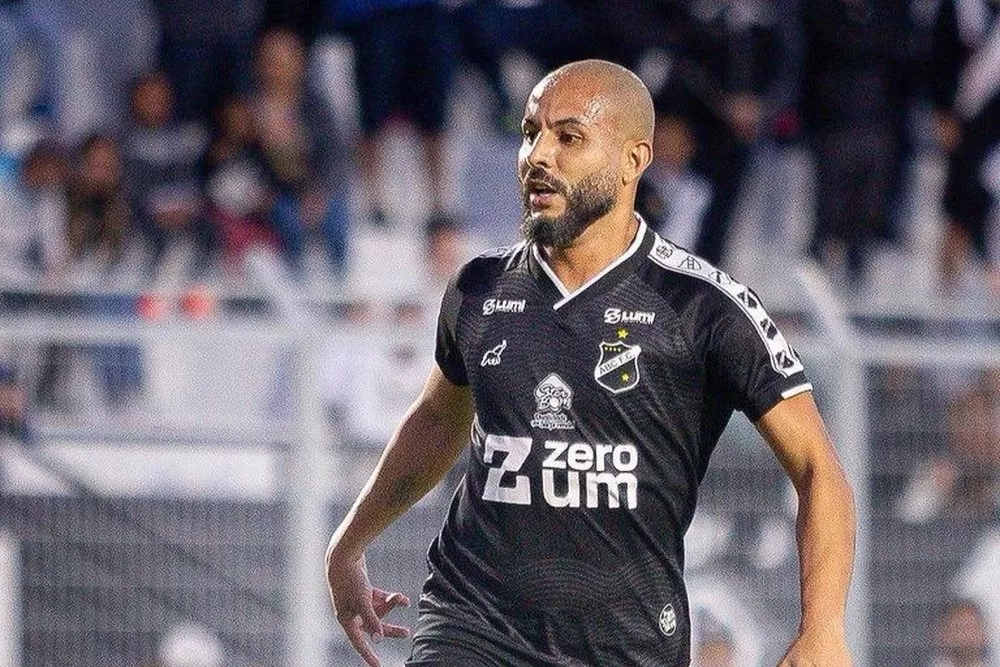 Ytalo analisa estreia pelo ABC e quer os três pontos no Frasqueirão (Foto: Rennê Carvalho/ABC)