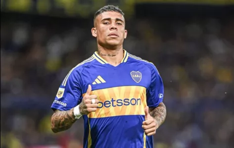 Em liberdade condicional, zagueiro do Boca Juniors tem visto negado pelos EUA