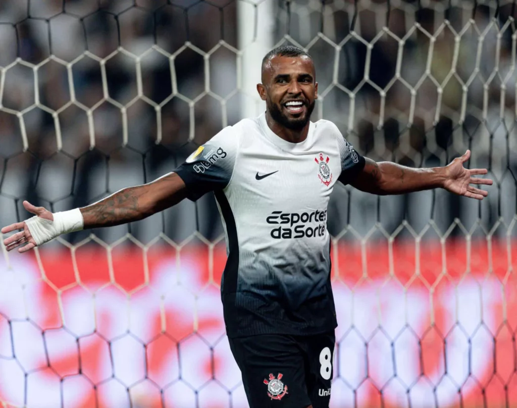 Alex Santana é o novo reforço do Grêmio - Foto: Divulgação/Corinthians