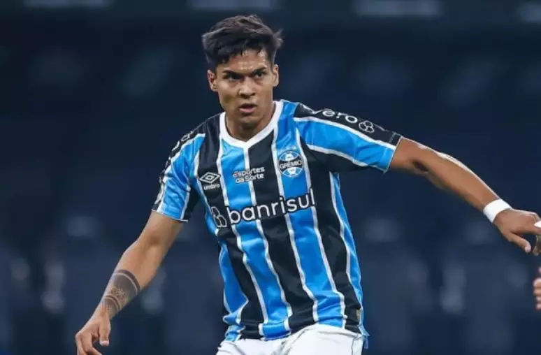 Grêmio mantém respaldo a Arezo após fala sobre Peñarol 2 Arezo respaldado Grêmio