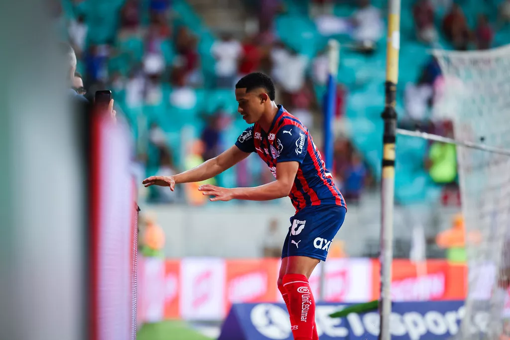 Bahia 3 x 1 Náutico - Esquadrão elimina Timbu da Copa do Nordeste