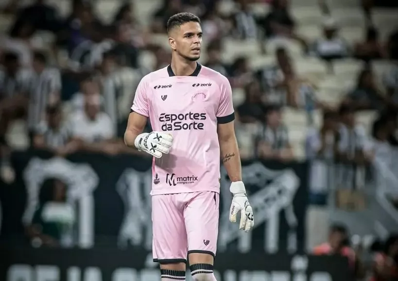 Bruno Ferreira renova Ceará