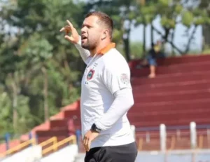 Segundona: Apesar das dificuldades, Olímpia esteve em campo contra a Santacruzense
