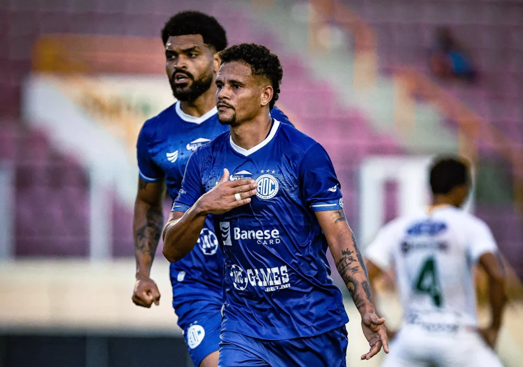 Confiança 4 x 1 Brusque - Dragão deixa lanterna com autoridade