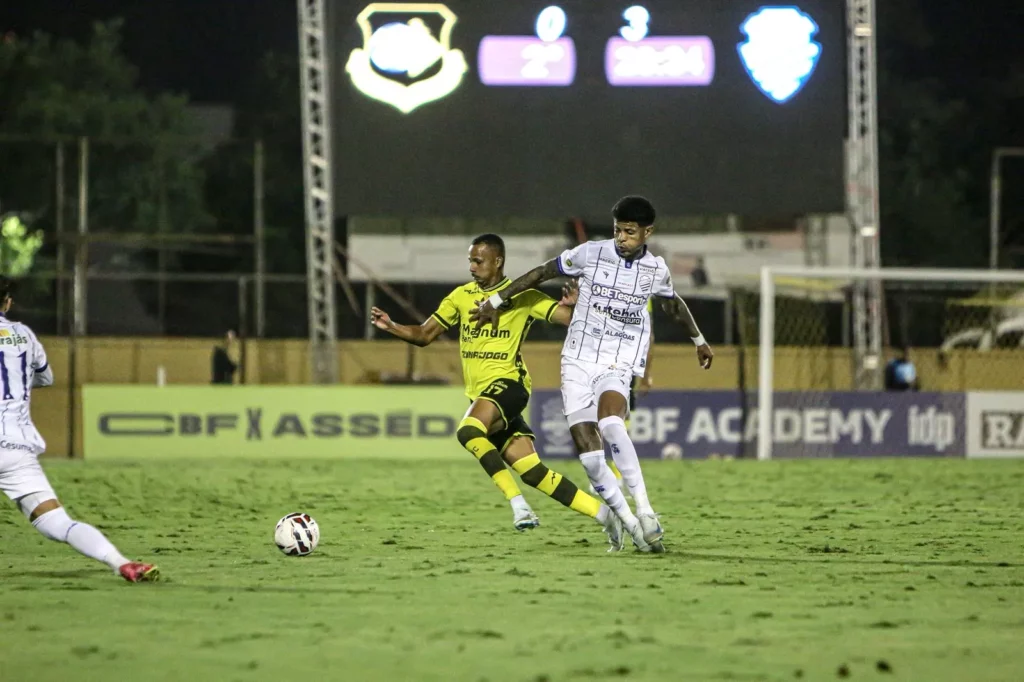 Técnico do CSA exalta postura após vitória na Série C: "Me agradou muito" 2 CSA vence primeira visitante Série C