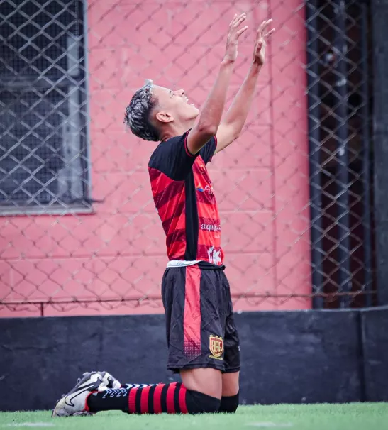 Paulista Sub-20: Jovem promessa do Flamengo estreia com o pé direito 2 dSTUKrFE image