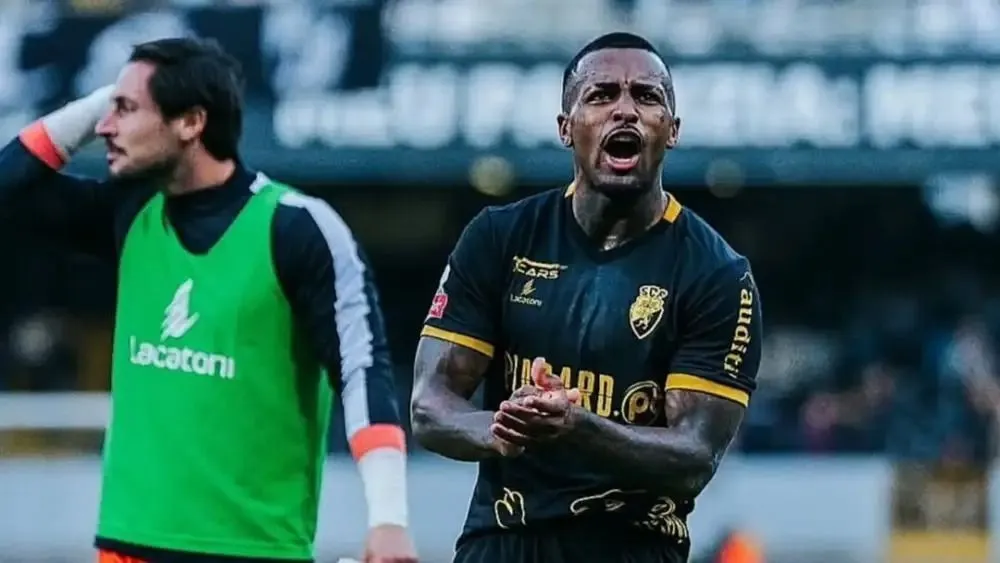 Série B: Athletico-PR tem interesse em Thaciano, do Santos 3 David Pastor na mira do Athletico-PR - Foto: Divulgação/Farense