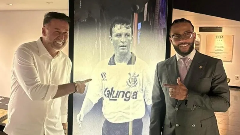Neto rebate Depay após provocação em música: 'Otário, idiota, babaca' 1 depay