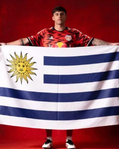 Grêmio aguarda retorno de Carballo após fim de empréstimo nos EUA