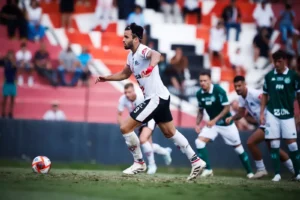 Artilheiro da Copa Paulista, Brunão dá a volta por cima