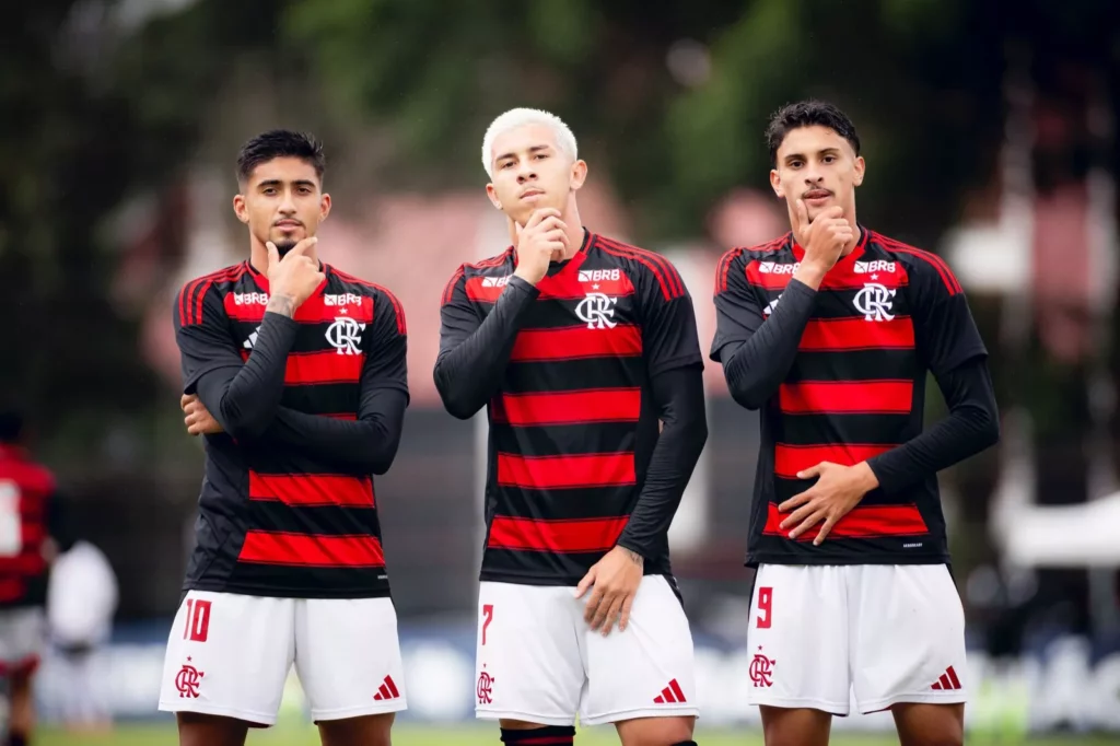 Flamengo bate Santos Brasileirão Sub-20