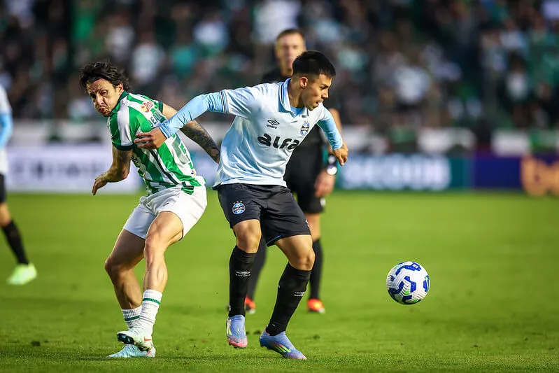 Juventude 0 x 2 Grêmio - Tricolor resolveu no primeiro tempo 2 gremio jiventude serieA