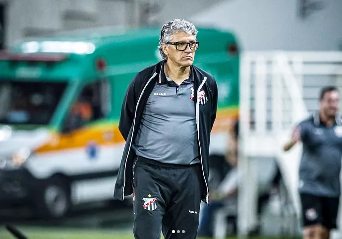 Ângelo Luiz assume o Rio Verde