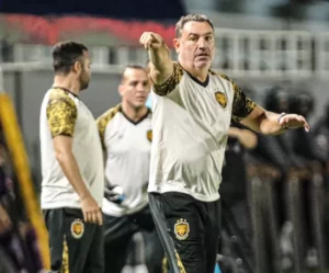 Guilherme Alves atinge mais de 280 jogos, com títulos, os e quebras de tabus