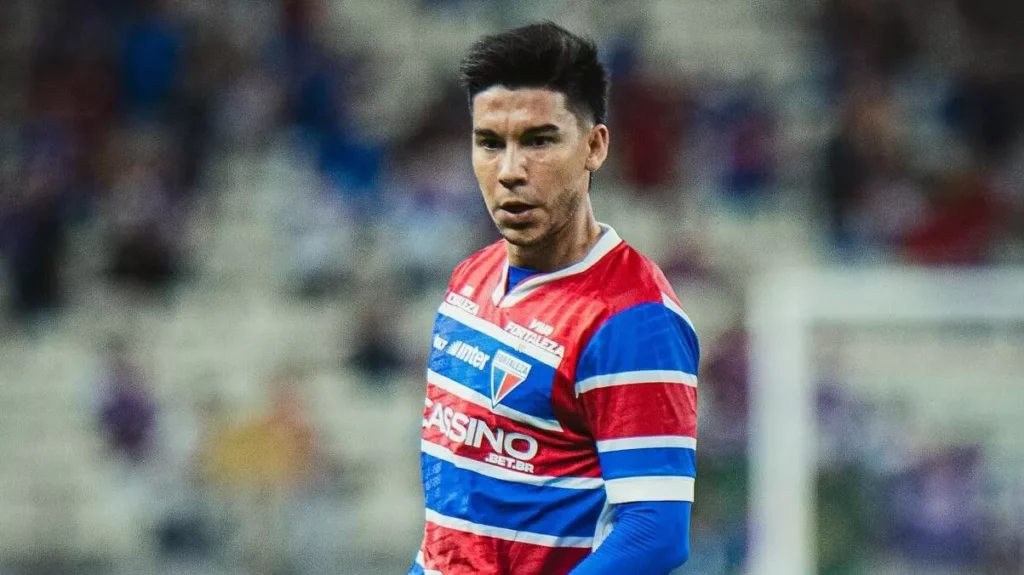 Fortaleza anuncia saída de Pol Fernández após 24 jogos