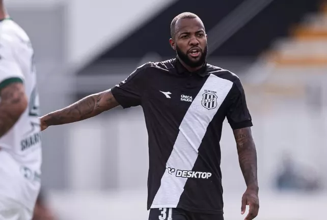 Victor Andrade Ponte Preta