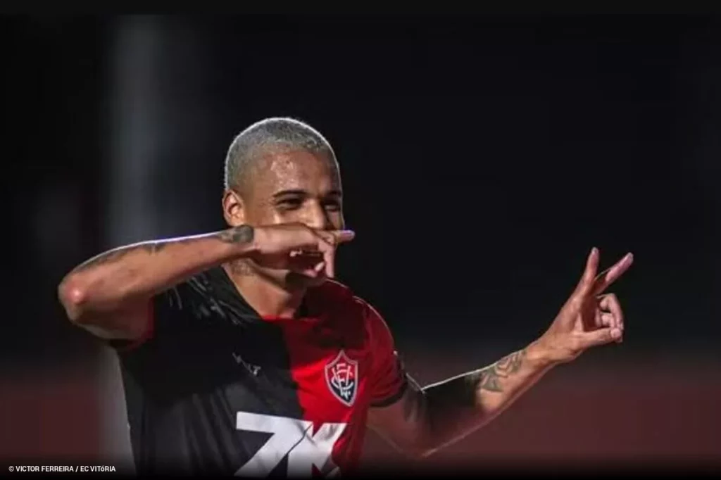 Janderson se despede do Vitória e celebra chance de atuar na Europa: “Oportunidade que aparece uma vez só”