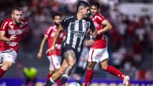 Ceará negocia saída de estrangeiros por perda de espaço