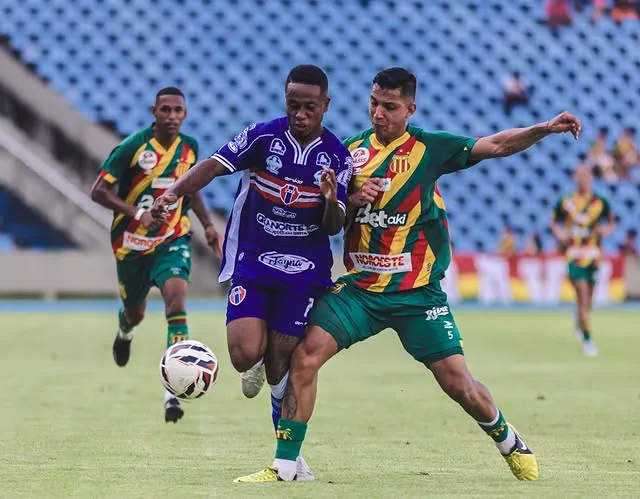 Maranhão-MA 2 x 0 Sampaio Corrêa-MA - Bode se recupera vencendo clássico na Série D 2 Maranhão Sampaio Corrêa Série D