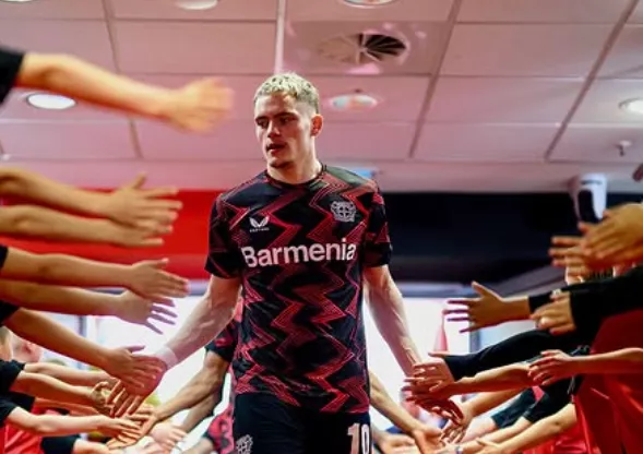 Wirtz nega exigência por camisa 10 no Liverpool